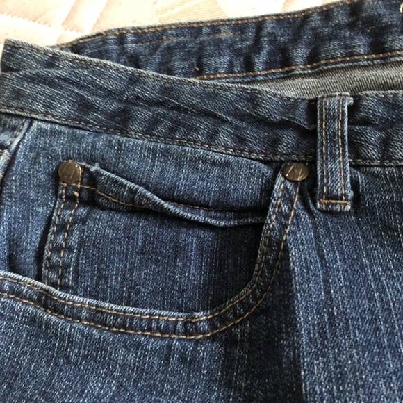 Nevada size 36W jeans with bling on back pockets. Vintage straight leg jeans - Picture 4 of 9